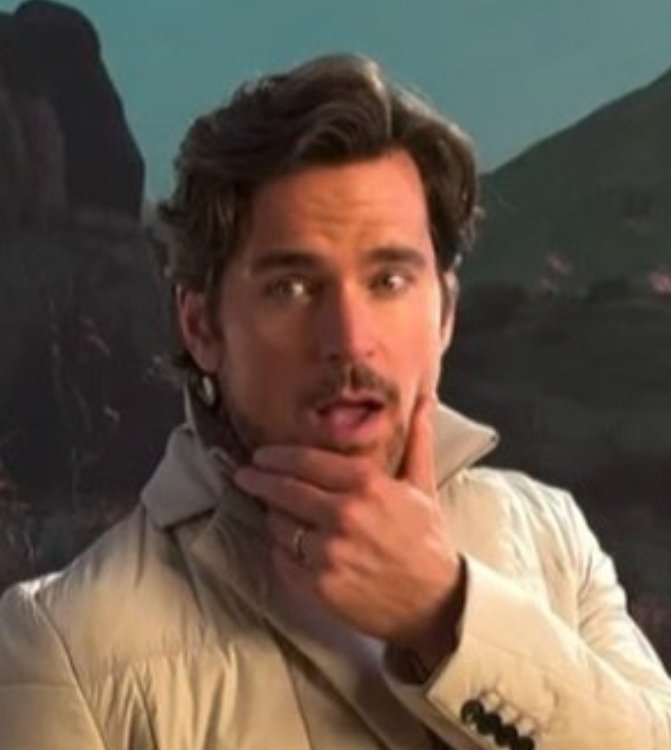 sugarNspiceATN's tweet image. Having new Matt pictures, videos, and BTS footage is like being a kid and waking up on Christmas morning 🎁😍🤩. 
#MattBomer #Mackage