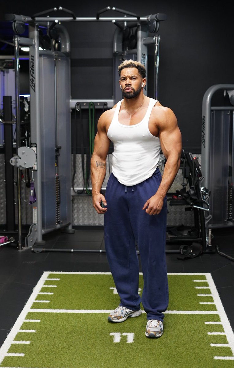 Arran Aro tweet media