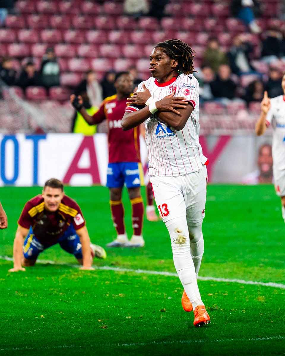 ❄️🎭

Il en faut plus pour décourager un 𝗩𝗮𝗹𝗮𝗶𝘀𝗮𝗻. 😤

Toujours jusqu’au bout. ⚔️

🗣 𝗔𝗹𝗹𝗲𝘇 𝗦𝗶𝗼𝗻 🔴⚪️

#Ensemble #Toujours