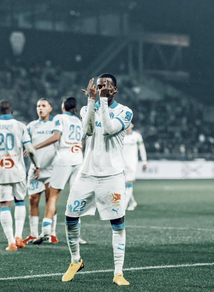 LaMinuteOM_'s tweet photo. 🚨Weah :

"Est-ce qu’on est toujours derrière le coach ? Bien sûr. C’est lui qui m’a fait venir ici et qui m’a accordé beaucoup de confiance. 
Personnellement, je réalise l’une des meilleures saisons de ma carrière. 
Il m’a permis d’intégrer un club dont je suis fier aujourd’hui, et j’ai envie de continuer, de tout faire pour faire avancer l’équipe."

#TeamOM #PFCOM 

🎙️Zone mixte