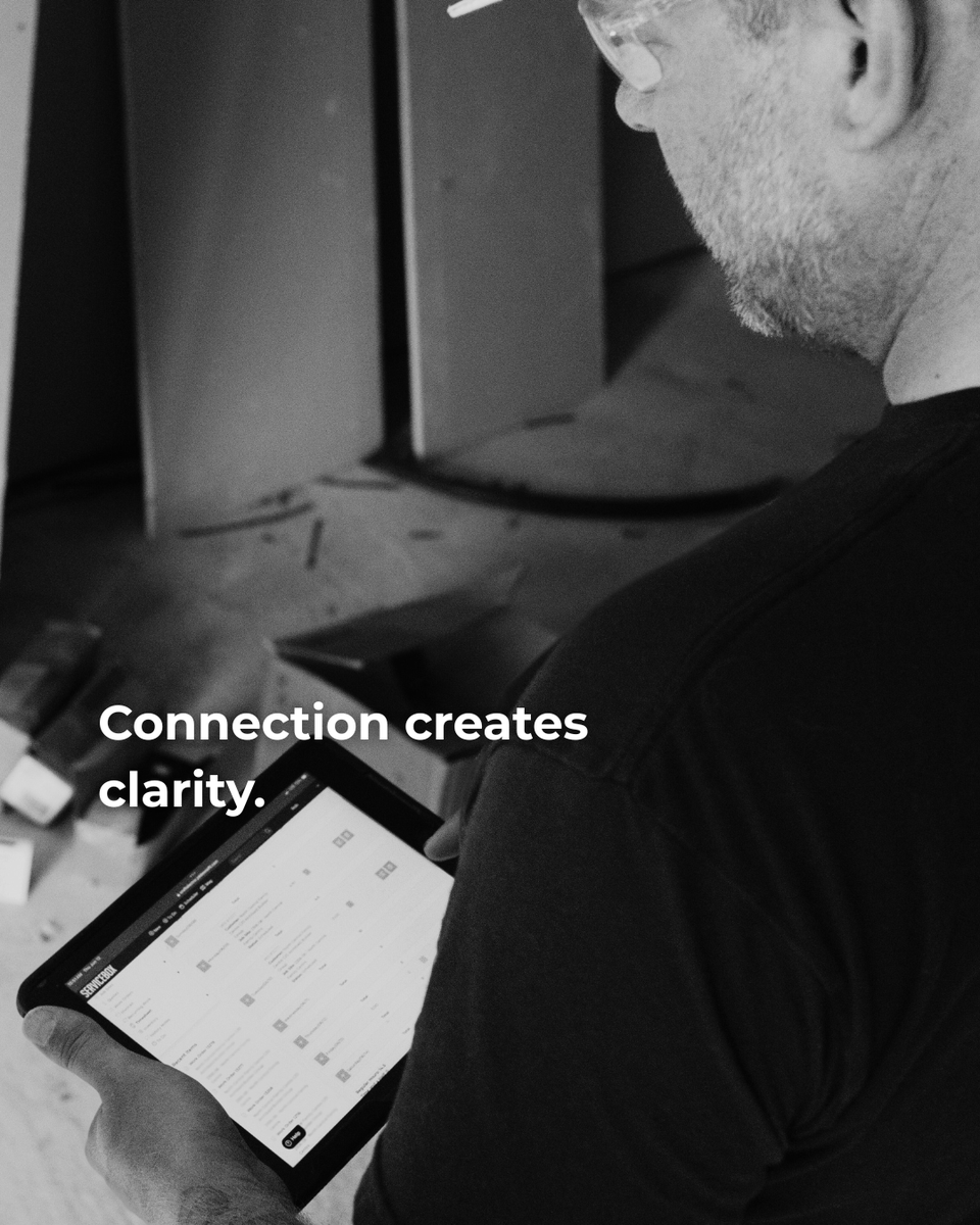 ServiceBox tweet media