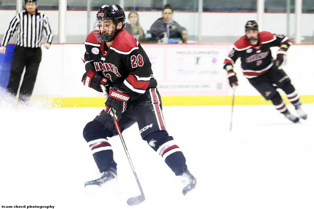 collegehockeypp's tweet image. Brady Harroun(28) 2nd half 2025/2026 transfer @AMC_M_Hockey is starting to light the lamp with 3 goals in 7 games @mascacsports collegehockeyplayers.com/players/brady-… came in from little use @NorwichMHKY after exploding scoring @NOJHL @DIIIHockeyNews @d3hky