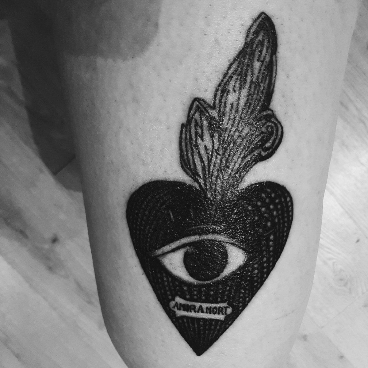 Cinnamon Fraize Tatoo tweet media