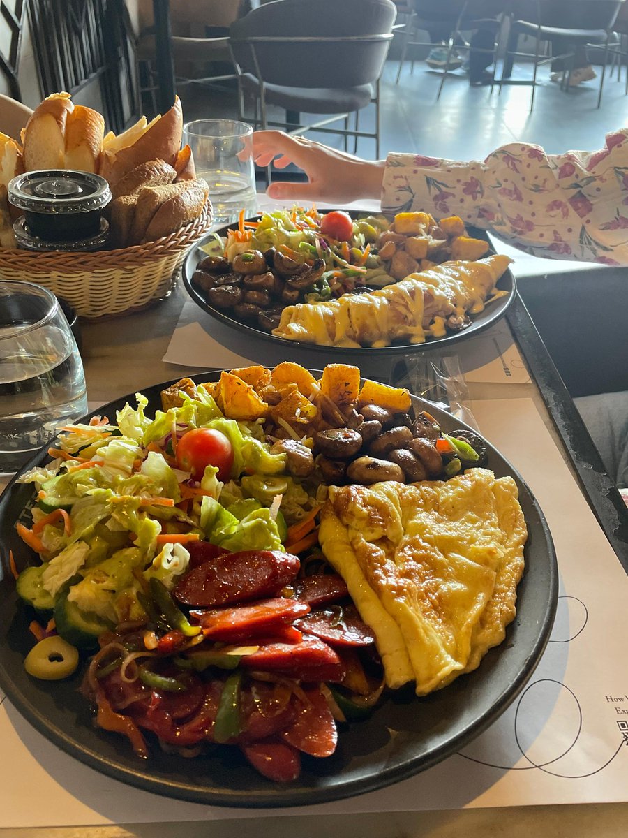 Valar Morghulis tweet media