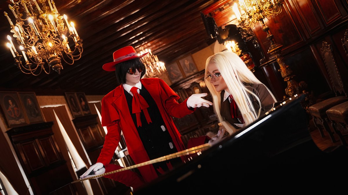 LadyIntegral's tweet photo. #ladyintegracosplay fullmade by me.
#alucardcosplay fullmade by Jazz.
Photo @asimoproduction
Retouch by @asimoproduction and me
Help behind the camera Boschuk
#ladyintegra #hellsing #hellsingcosplay https://t.co/xMdZMVwZXR