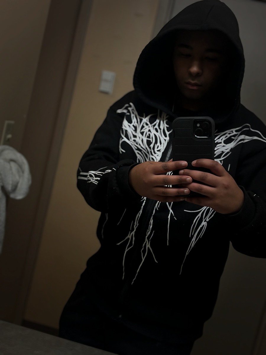 Sleepy_Zayyy's tweet photo. https://t.co/mkKhOwgC1v