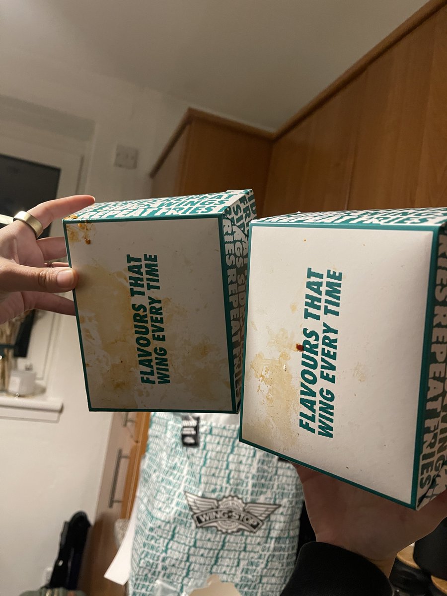 Q7Dip's tweet photo. @Deliveroo bruh,

Not optimal. https://t.co/AXr7vRIXFc