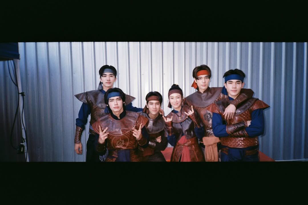 01/02/2026
fonkanittha.k Instagram Update

🎞️ : รอบนี้ลองค้นกล้องฟิล์มเก่าๆที่มีแล้วลองติดไปถ่ายดู เลือกฟิล์มนานมาก กลัวถ่ายแล้วไม่ติด 🤣 สรุปล้างฟิล์มมาวันนี้ รอดอยู่นะ ไปกันต่อ 😘

#parnpeet <a href="/parnpeet/">parnpeet</a>