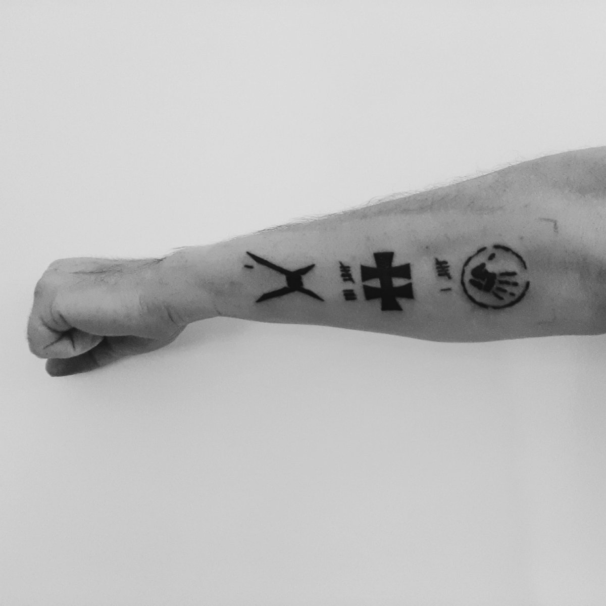 Cinnamon Fraize Tatoo tweet media