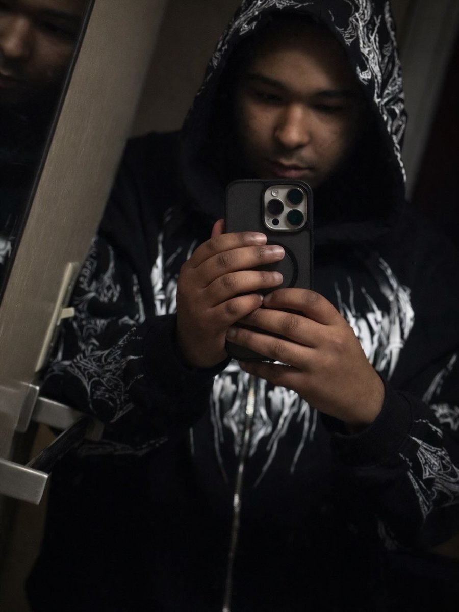 Sleepy_Zayyy's tweet photo. https://t.co/FEukkYNlAZ