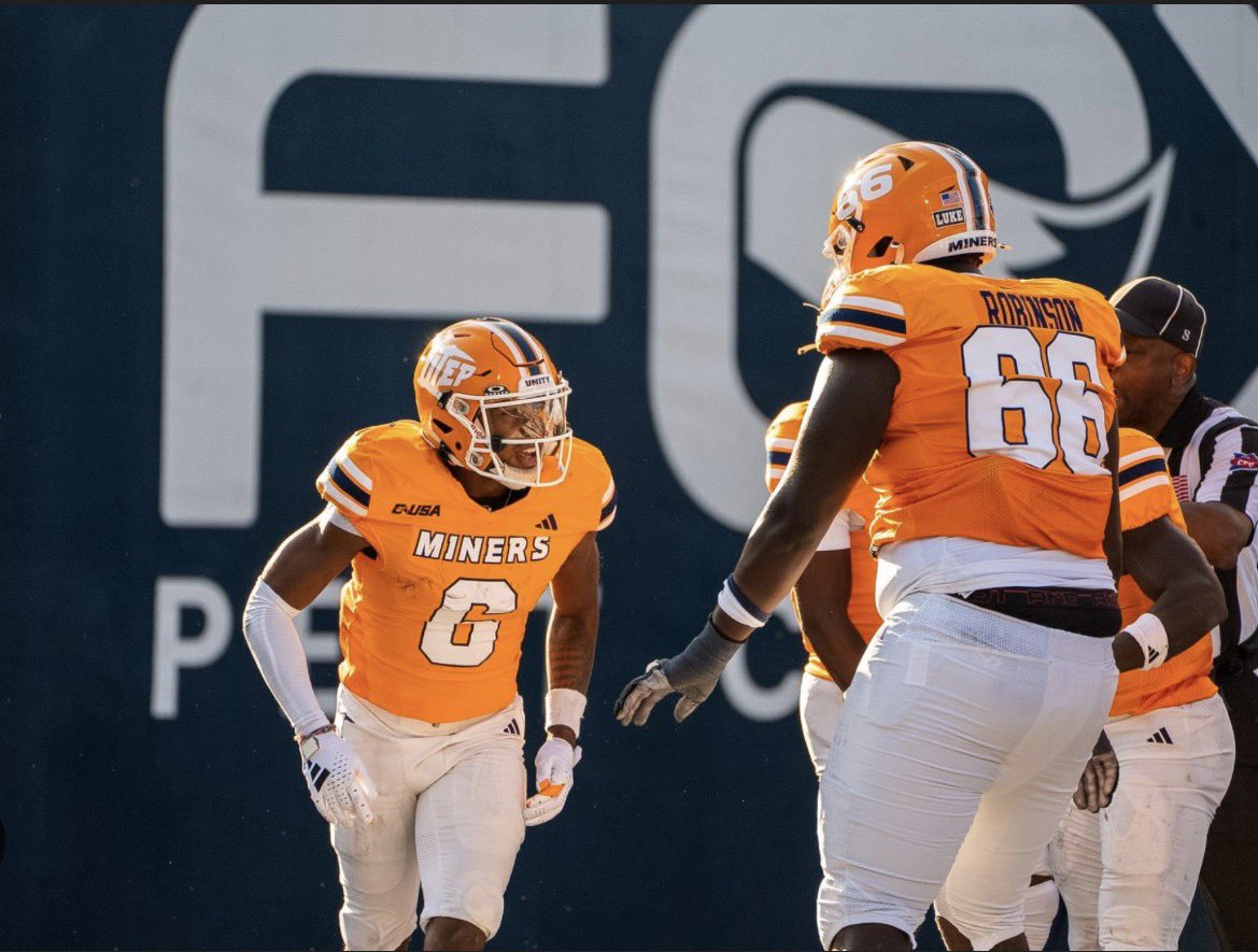 boyd_ethan63's tweet image. #AGTG After an amazing conversation with @AndyTownsend72 I’m blessed to receive my second division 1 offer to @UTEPFB!

@coachmarksmith @RoyGarciaIII @CGriffin_16 @WebbFBAcademy @LilesJake