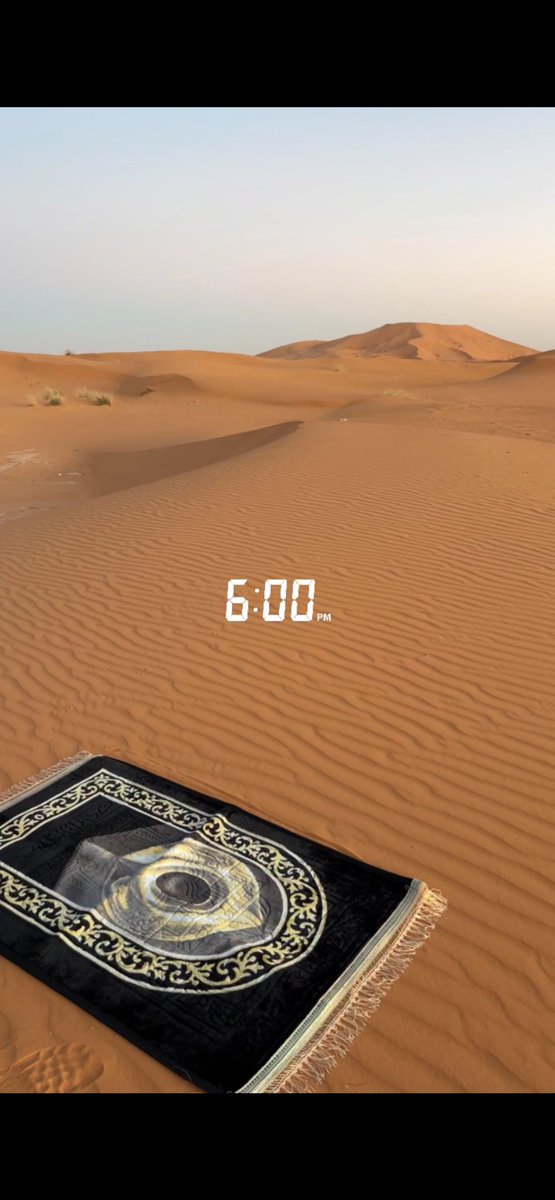 الحمد للباري هو المعبود
والحمد له دايم على ماراد

نجاهد الدنيا ، وش المجهود؟
من دون عطفه مالنا مقعاد

عشرين ليلة والليال بزود 
" ياكنّها عشرين عام جْهاد "

حنّا بشر ، ونجود بالموجود
وجودك علينا مامعاه اعداد

اليا قصدنا ؟ مالنا مقصود
ماغيرك ان حّل الظلام وساد

ياربي ان شفت العباد