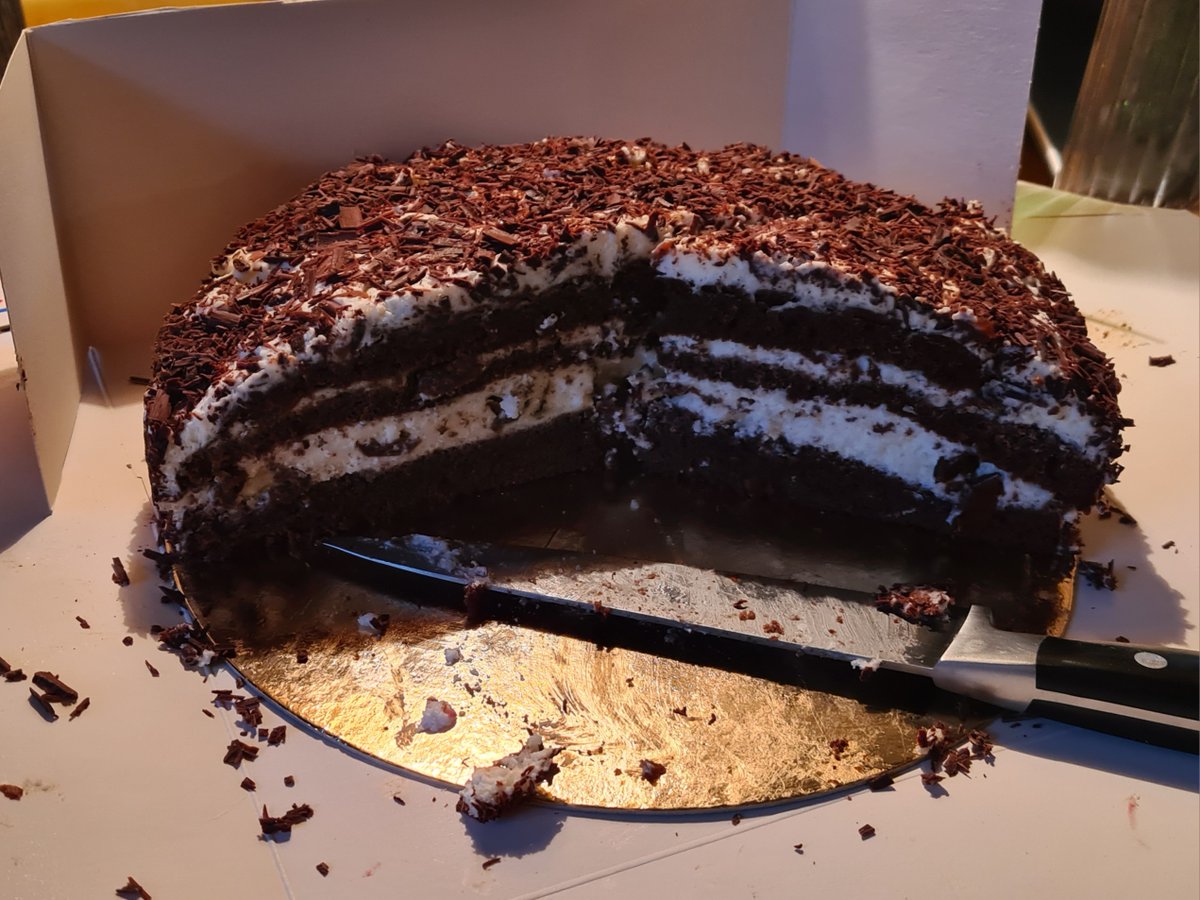 Anita van Leyden tweet media