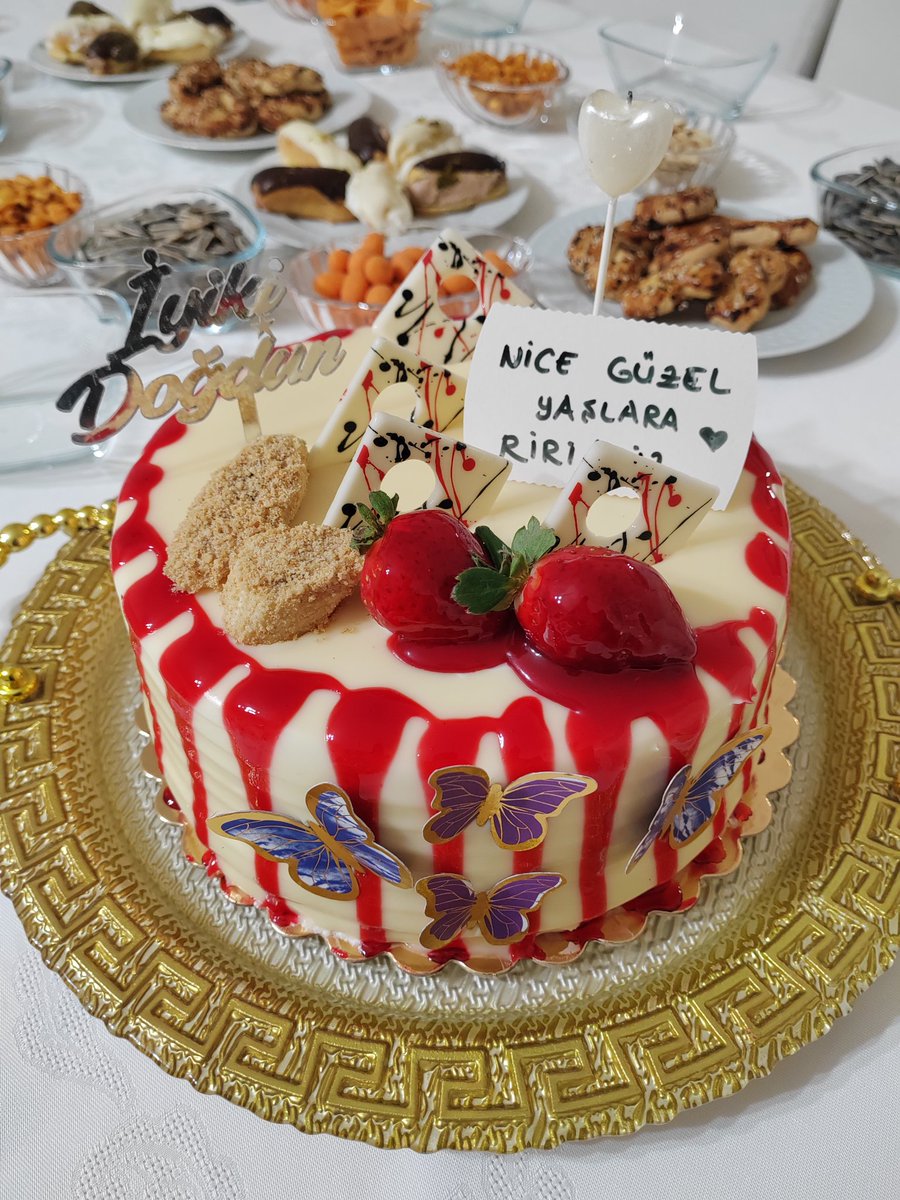 RMYSA ‏ﺦ tweet media