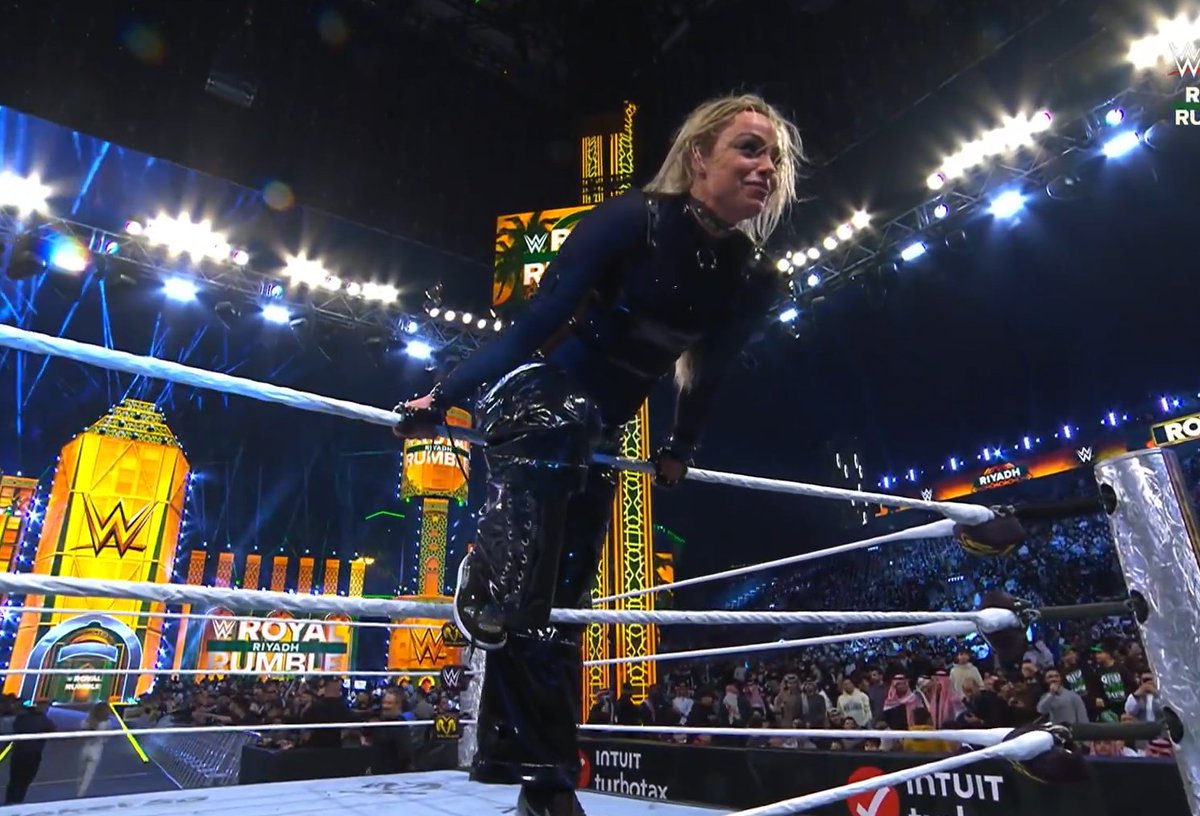 jerryte77489804's tweet photo. WWW LIVVVV #RoyalRumble https://t.co/Z1MtJtHa6P