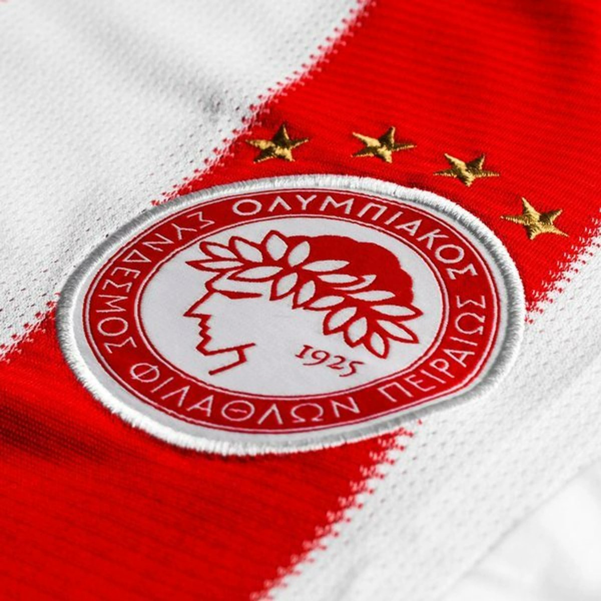 NosFutebol's tweet photo. 🚨 Olympiacos, Andre Luiz’i 6,75 milyon € + 9,5 milyon € bonuslar karşılığında Rio Ave’den transfer etti. (@Record_Portugal) https://t.co/D7HcdY1t8u