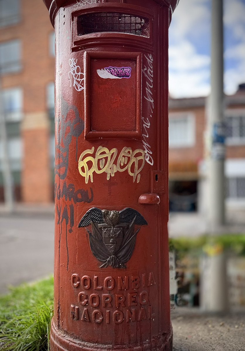 Antes de <a href="/472Colombia/">4-72</a> estaba esta maravilla #CorreoNacional