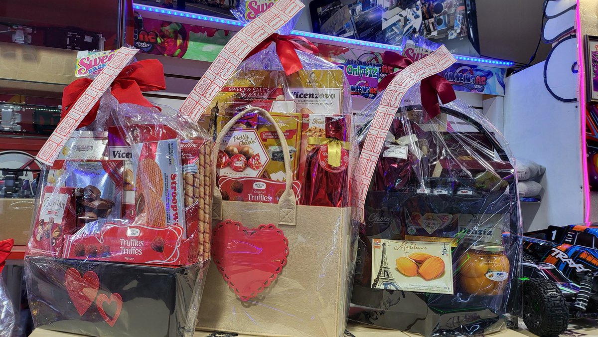 Amazing RC Store tweet media