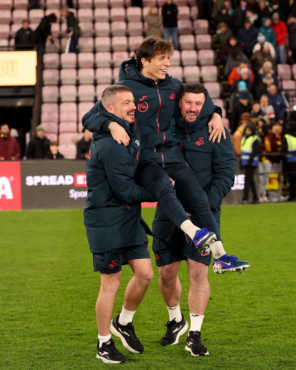 Michael Eames tweet media