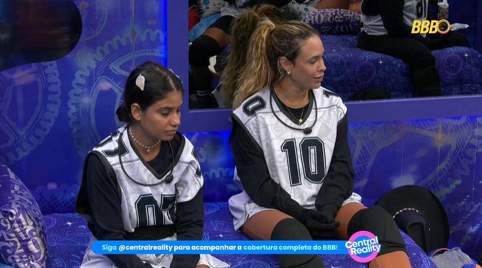 centralreality's tweet photo. Sarah afirmou que a volta mais marcante de um Paredão falso foi a de Carla Diaz. #BBB26 https://t.co/ow4EMaqVXF