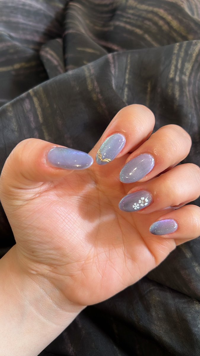 Ghl01's tweet photo. Nail Art 💅🏻 https://t.co/kMmOTun9A9