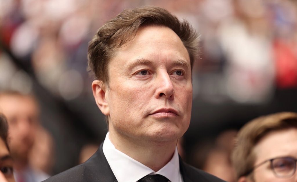 BRICSinfo's tweet photo. JUST IN: 🇺🇸🇨🇳 Elon Musk says China's electricity generation is growing fast and will be 3x larger than the US, led by massive solar growth. https://t.co/ARcqs7KFE8