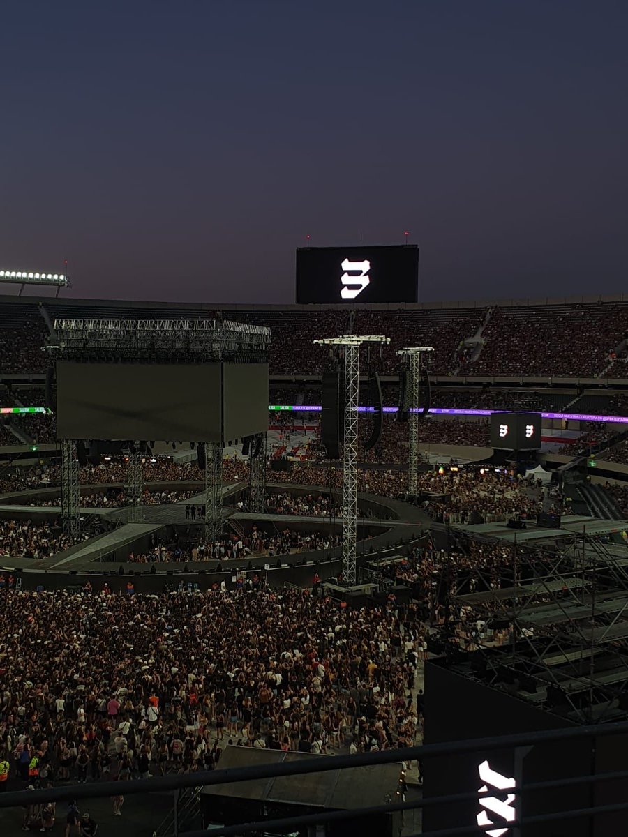 pov: es 12 de diciembre y estas a punto de ver como maria becerra hace historia en river (otra vez)