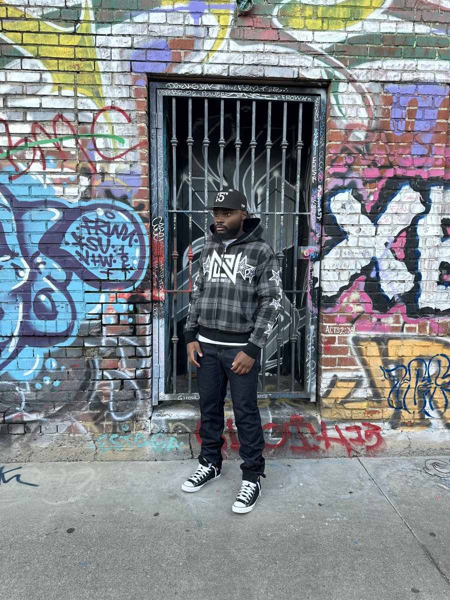 (no • fut • prints) (@noftprntz) on Twitter photo 