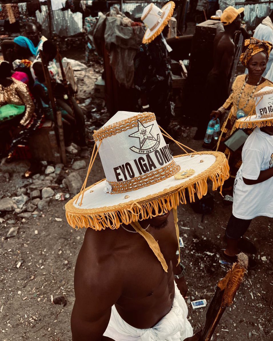 Hakeem_Onitolo's tweet image. Five years on X, deliberately withholding my thoughts and opinions in the name of “professionalism,” and I gained 10,000 followers.

In my first month of 2026 (my sixth year), after deciding to show more of what makes Hakeem Onitọlọ who he is, I gained 2,000 followers - that’s