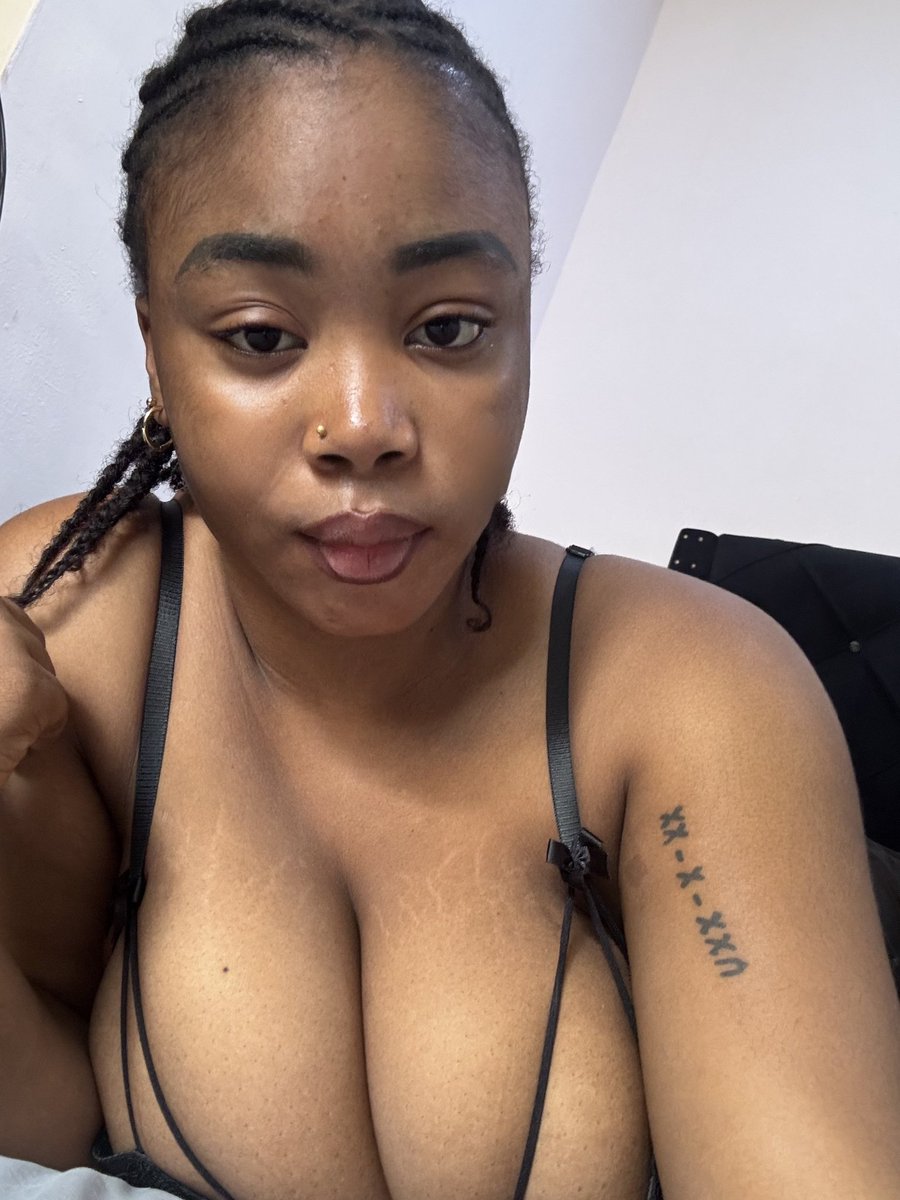 CHUNLISTV's tweet photo. I need 18 year old boy to service me 🥵 https://t.co/MDoSAca6aP