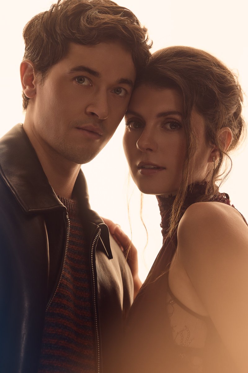 NetflixTudum's tweet photo. Blessing the timeline with more Emily Bader and Tom Blyth glam photos 😍 https://t.co/VfvyZsNjHm