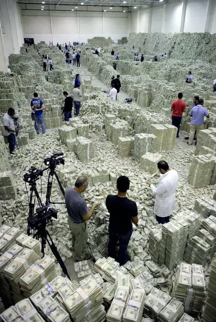 𝐑𝐀𝐍𝐃𝐎𝐌 𝐁𝐎𝐘🇧🇪 tweet media