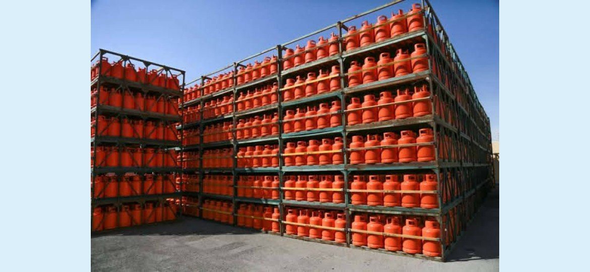 انقطاع الغاز المنزلي يرهق أهالي مركز بني يزيد بالليث ويجبر الأهالي على قطع 95 كيلومترًا لتعبئة الأسطوانات
#جريدة_النهار_ألسعودية
<a href="/AnnaharSaAgency/">وكالة أنباء النهار السعوديةAl-Nahar Sa News Agency</a> 
<a href="/MCgovSA/">وزارة التجارة | Ministry of Commerce</a> 
annahar-news.com/news/single/31…