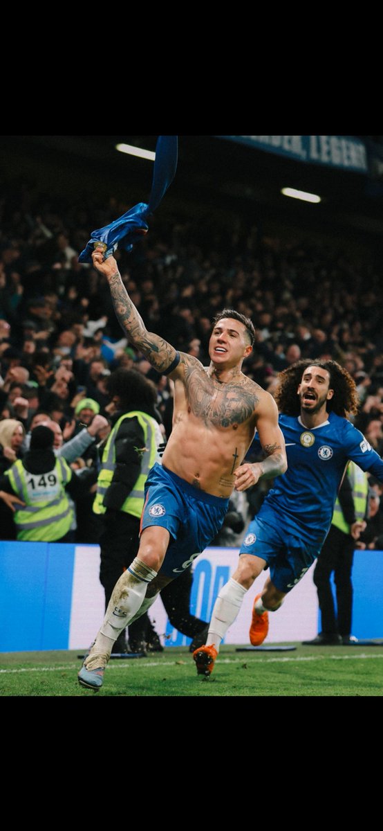 If you're a Chelsea fan and I'm not following you, just drop 💙 in the CS and Retweet, I gat you.

#CFC | #CHEWHU
