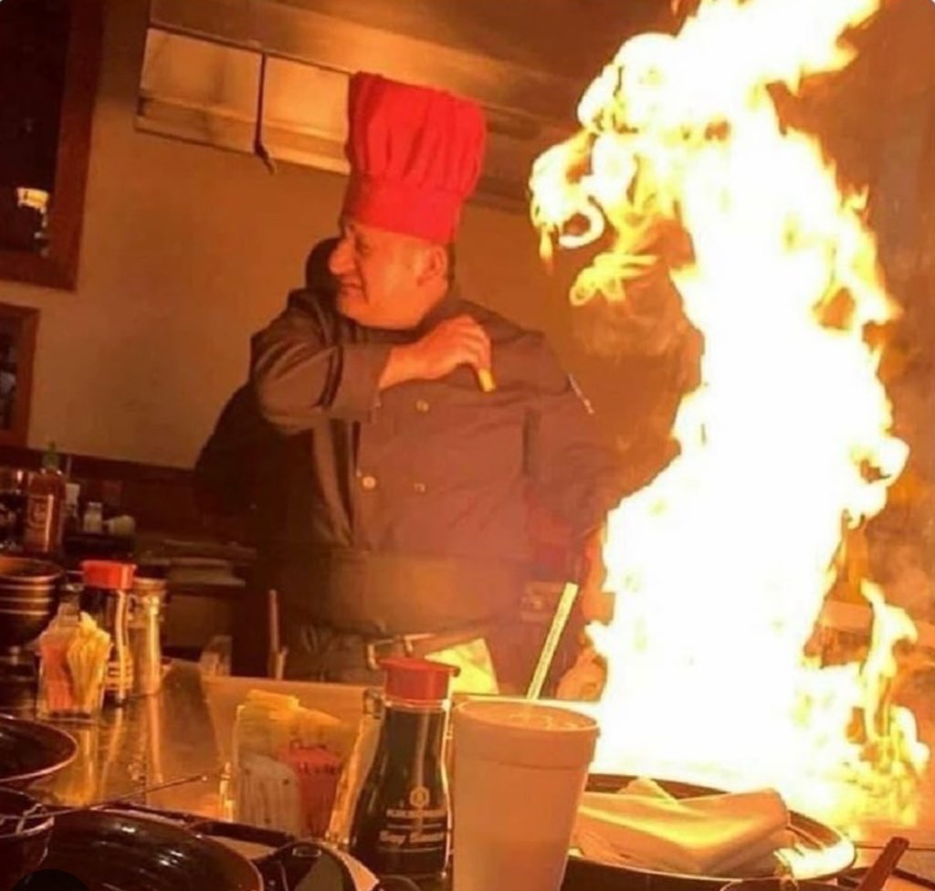 PRECIAS20's tweet photo. Where can we tip Shaun 101 as viewers he ate 🔥🔥🔥🔥#BBMansiS6 #BazozwaS6 #BBMzmansi https://t.co/EAnh8CcOul