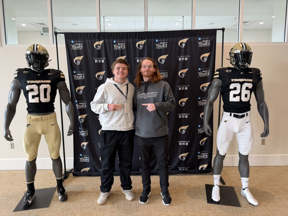 Logan Moore tweet media