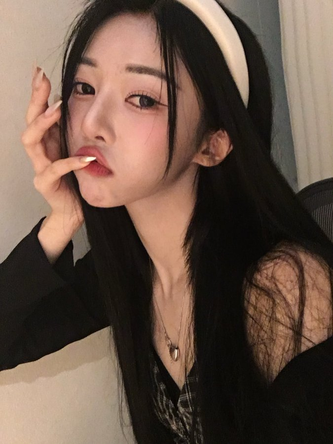 sodasource's tweet photo. fromm🍒 

#트리플에스 #tripleS #서다현 #SeoDaHyun #다현 #DaHyun #소다도도걸 https://t.co/47eJjToPuV