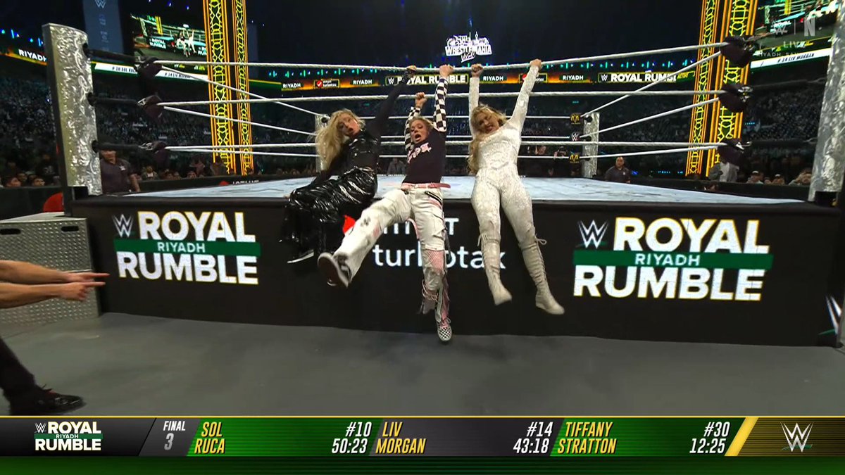 kaelightfoot's tweet photo. it was like i was playing wwe 2k how did we lose https://t.co/XWaxMxLuYh