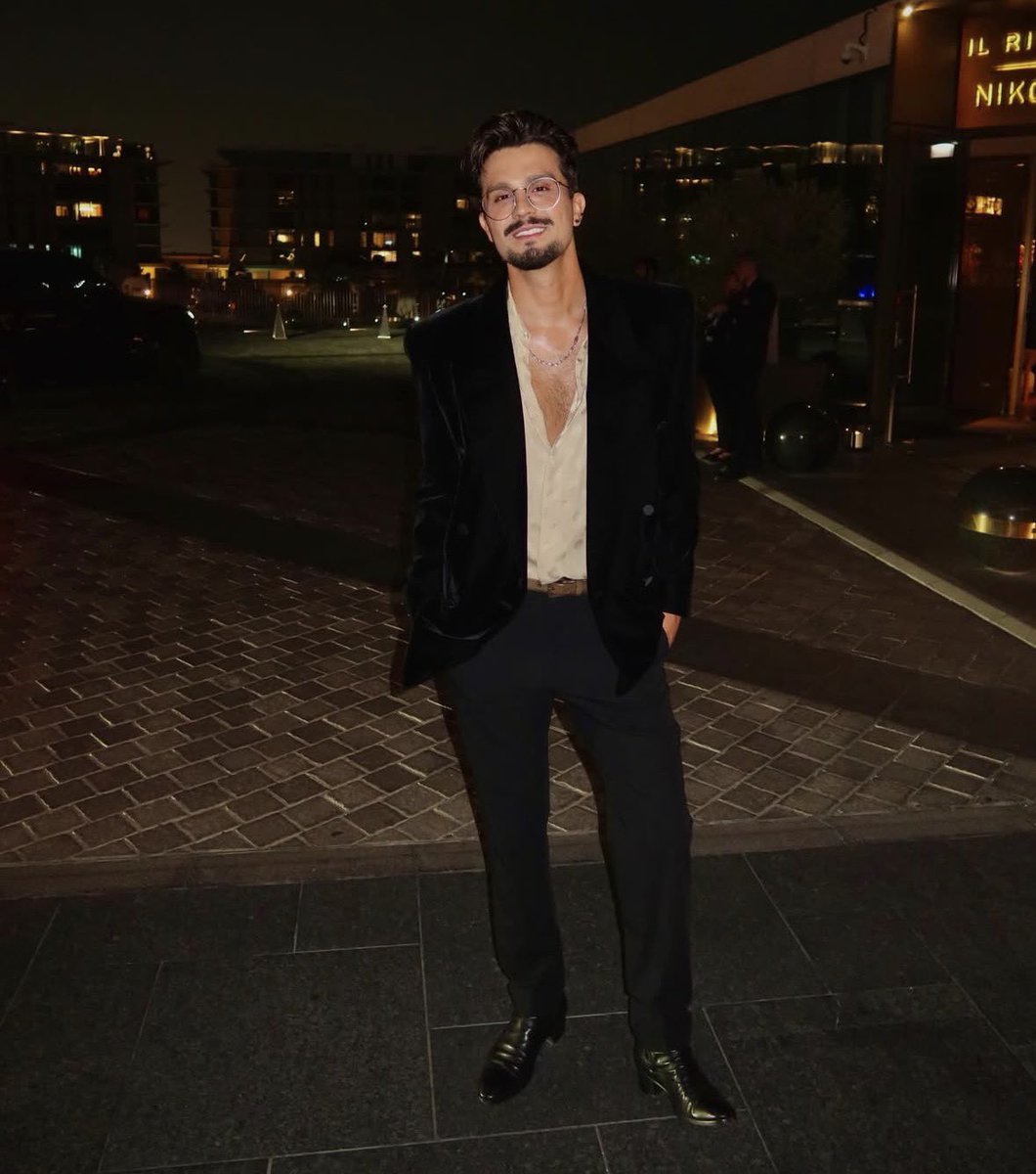 a cara de gringo com esse óculos