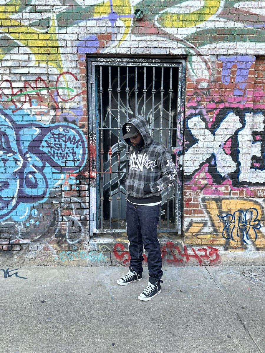 (no • fut • prints) (@noftprntz) on Twitter photo 