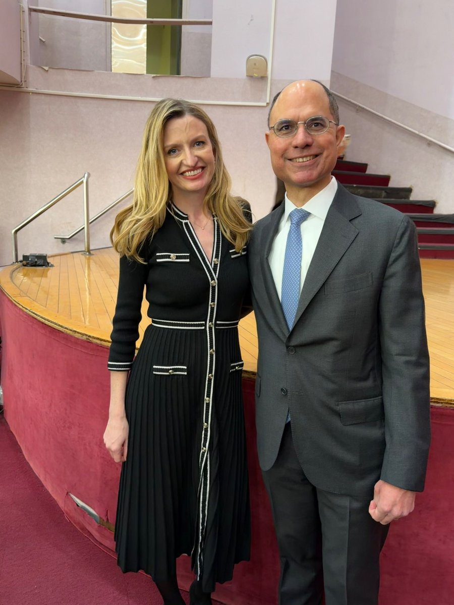 alanpardeeny's tweet photo. Great to be at @vmmaloney inauguration today! She’s going to be an excellent leader for her district and the city, tackling the affordability crisis head-on. https://t.co/j9KuySqZ35