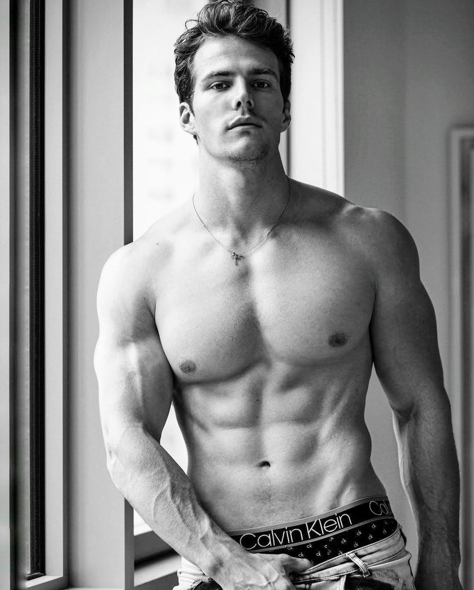 AmenEverytime's tweet photo. Chudai✨  #RandomPicSaturday #MichaelDean @michaeldean2_0 https://t.co/gjPeHUPZfG