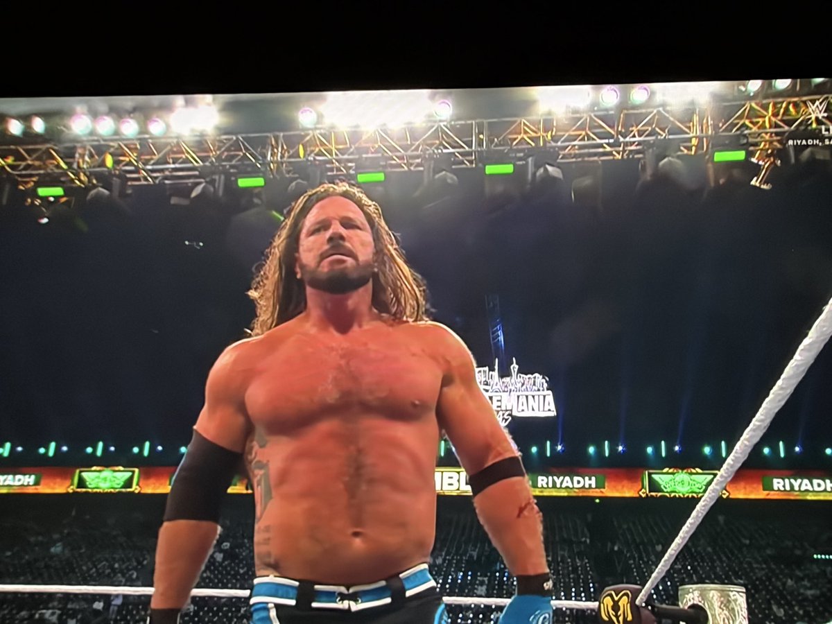 I hope he don’t lose his carrier today by gunther 🥲