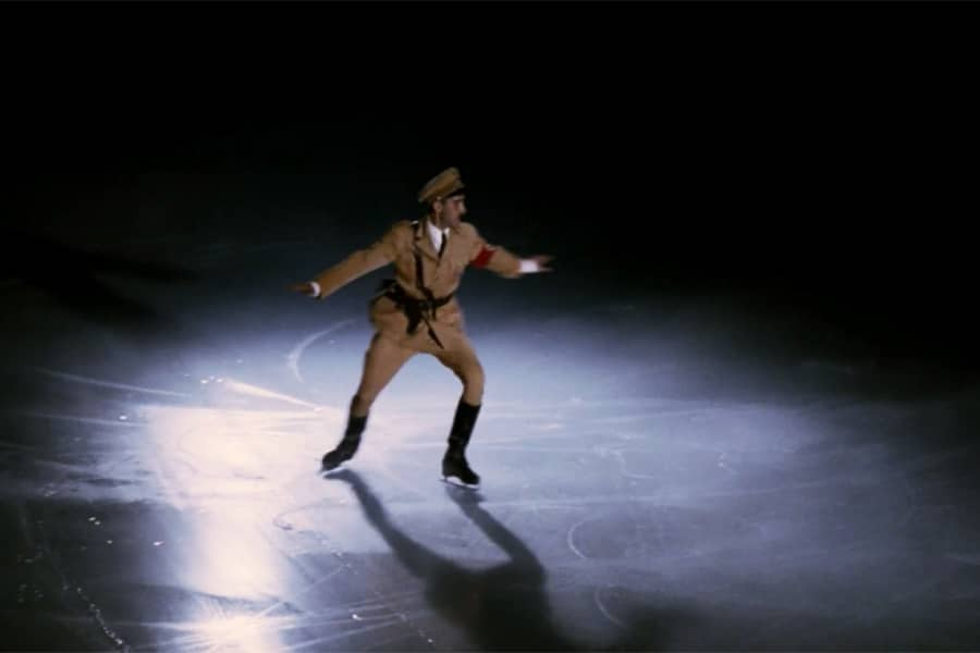manualdedeus's tweet photo. hitler on #ICE https://t.co/A6nkNxpVag