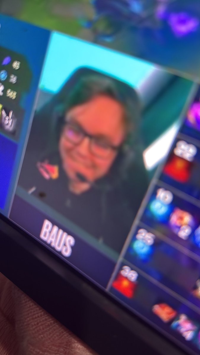 Lo que juega este cabron