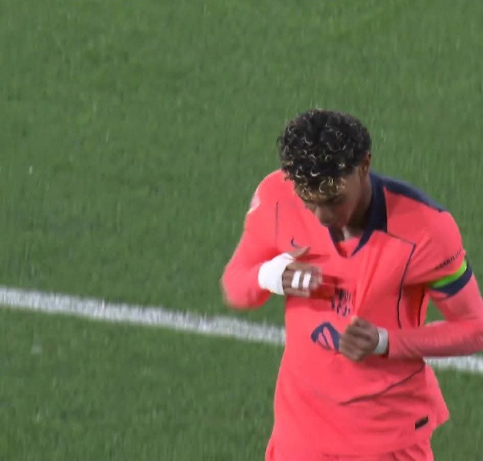 Tocapilotes's tweet image. Esta camiseta del Barça es increíble