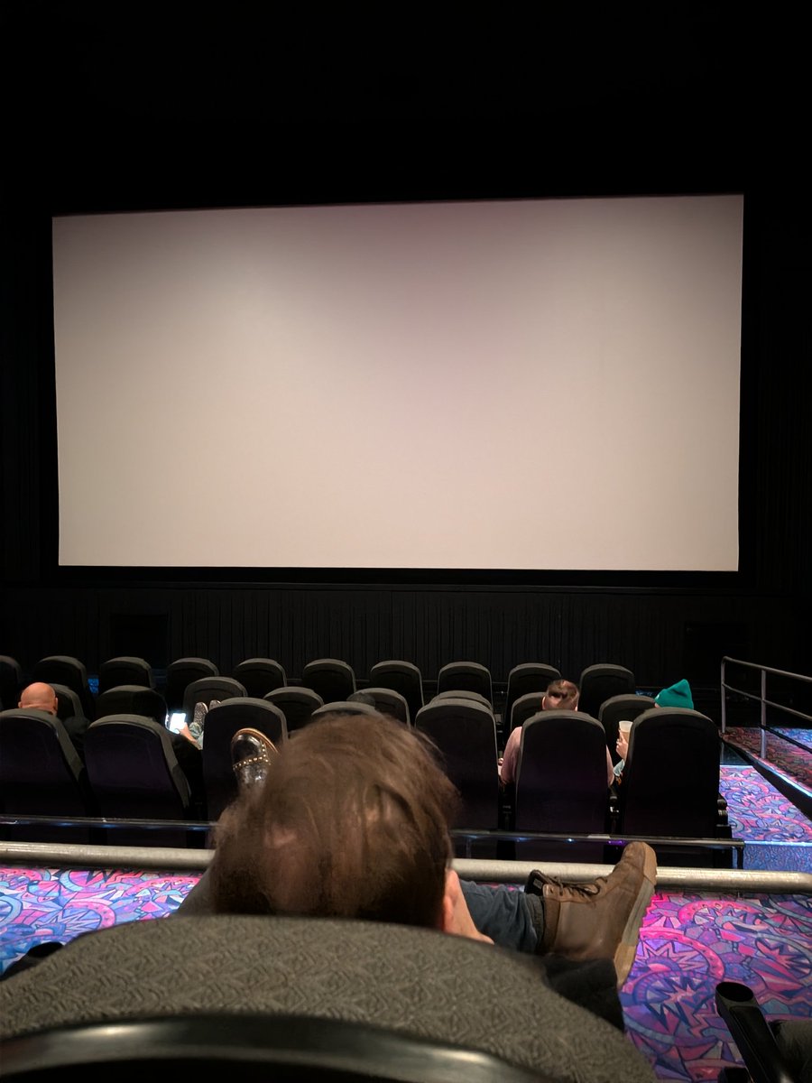 This was the scene at <a href="/RegalMovies/">Regal</a> at Opry Mills today for the screening of the Royal Rumble. Theater knew the feed wasn't working but let us buy those concessions first! Awesome way to end what has been a miserable week around here 🙄