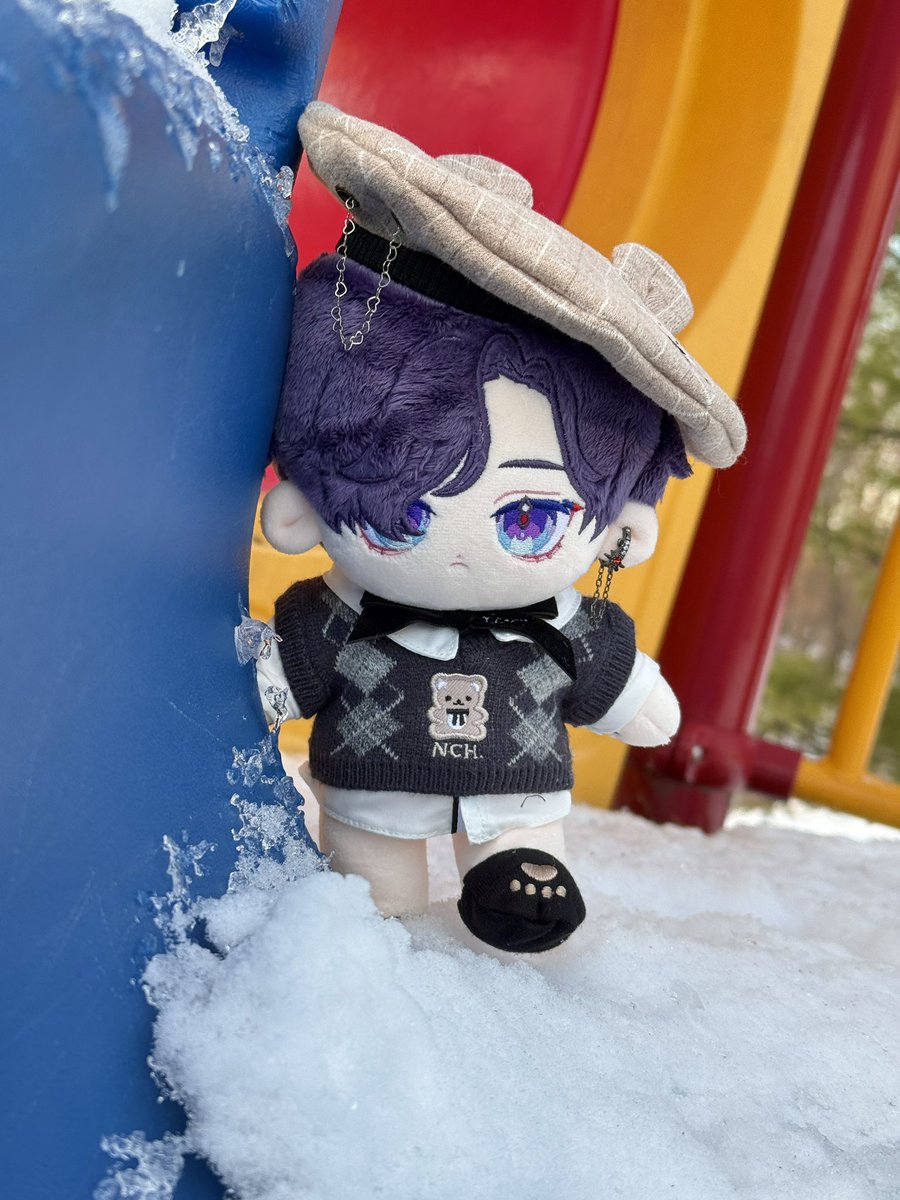 amy ⛅️ tweet media