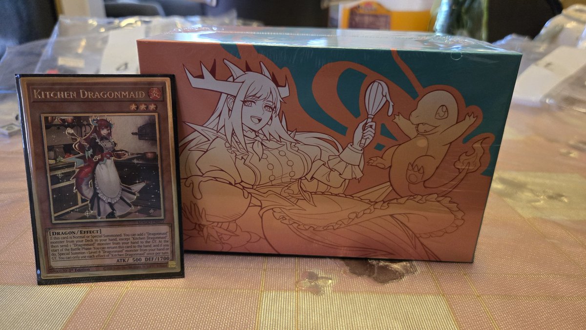 S3phir0thZ3r0's tweet photo. @ManaMoonArt The product turned out wondeful. It all looks amazing and high quality. Great deckboxes with delightful art. https://t.co/ePySx9WoKF