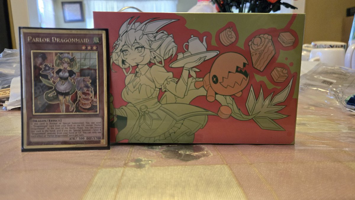 S3phir0thZ3r0's tweet photo. @ManaMoonArt The product turned out wondeful. It all looks amazing and high quality. Great deckboxes with delightful art. https://t.co/ePySx9WoKF